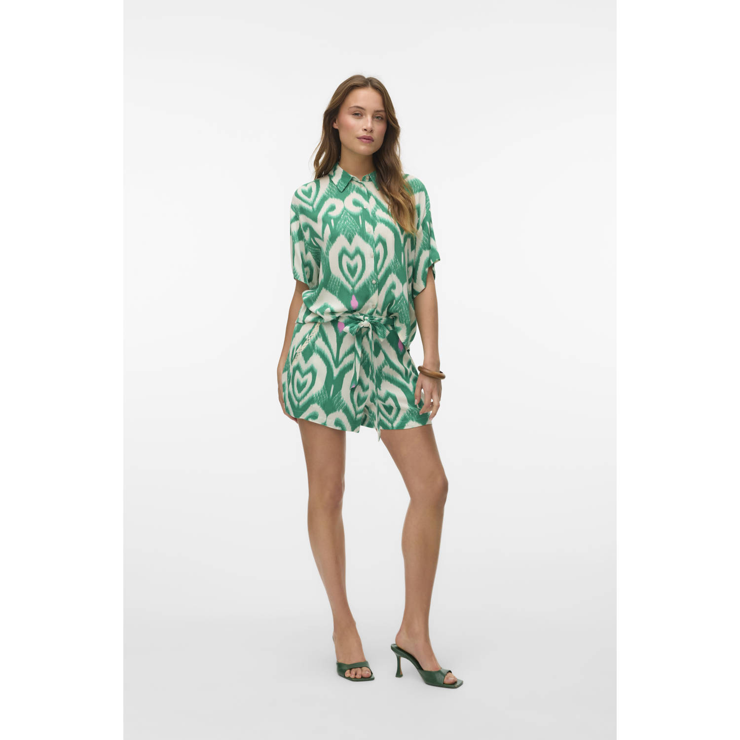 VERO MODA rechtvallend high waist casual short groen