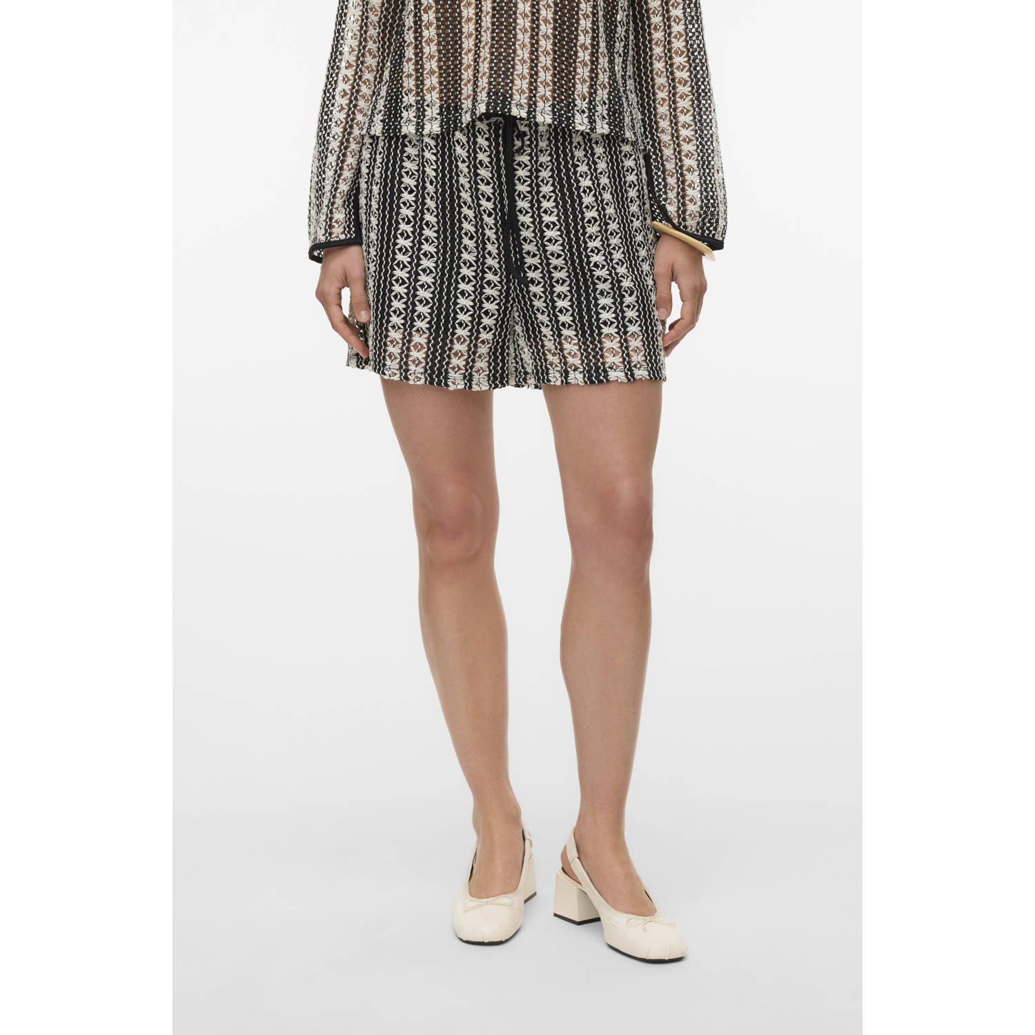 VERO MODA regular waist casual short zwart gebreid