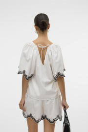 thumbnail: VERO MODA top wit broderie