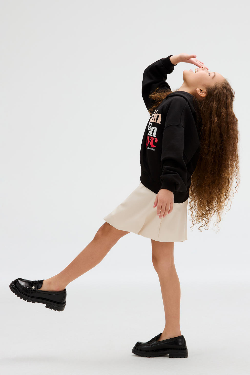 Zwarte meisjes Calvin Klein hoodie van sweat materiaal met printopdruk, lange mouwen en capuchon