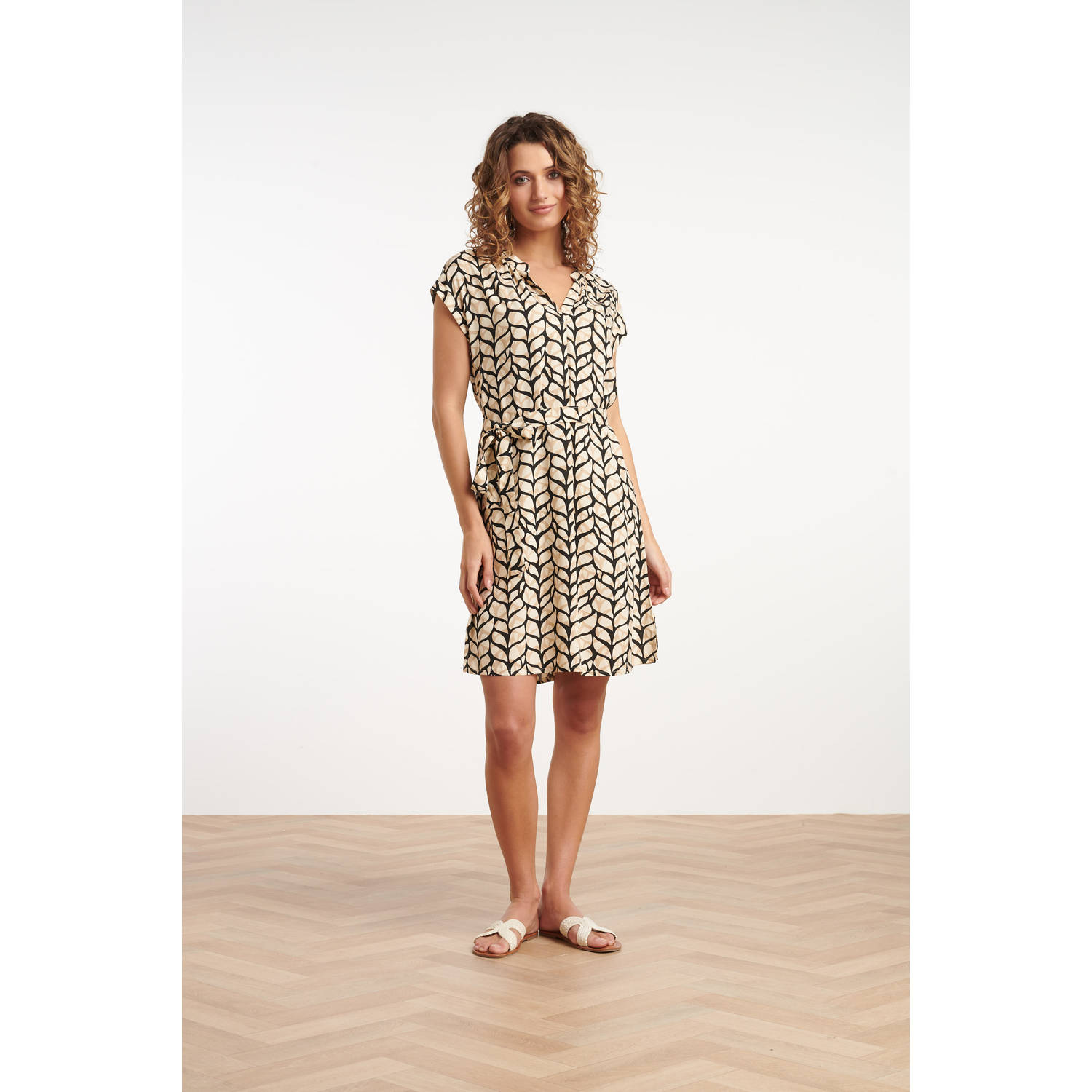 Smashed Lemon zomerjurk zwart