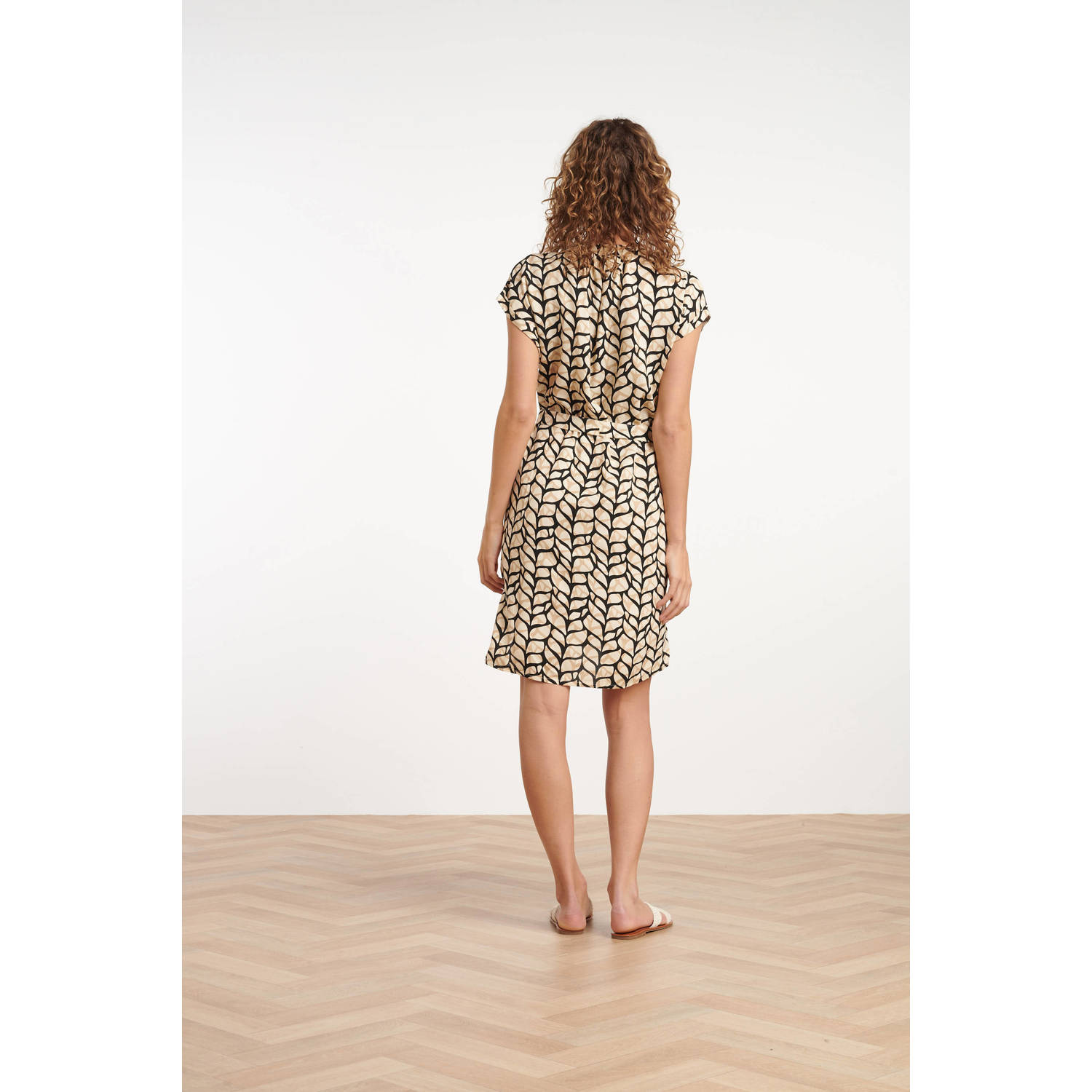 Smashed Lemon zomerjurk zwart
