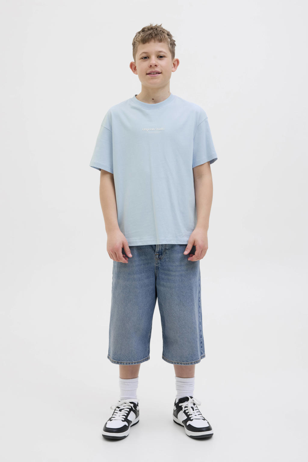 Lichtblauwe jongens JACK & JONES JUNIOR T-shirt van katoen met tekst print, korte mouwen en ronde hals