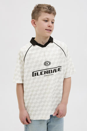 T-shirt wit