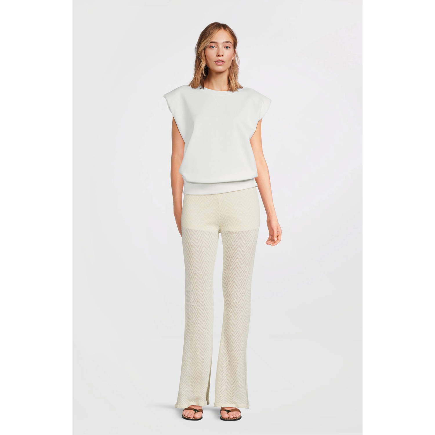 anytime crochet flared broek off-white