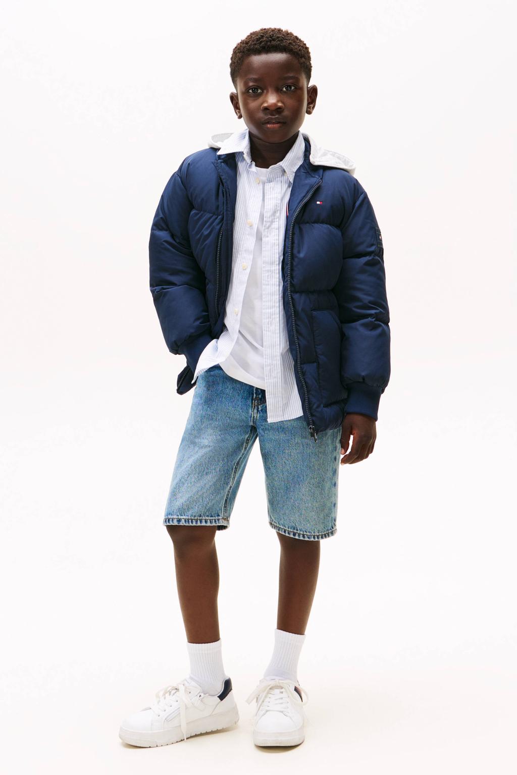 Donkerblauwe jongens Tommy Hilfiger gewatteerde jas van polyester met effen, lange mouwen, capuchon en ritssluiting