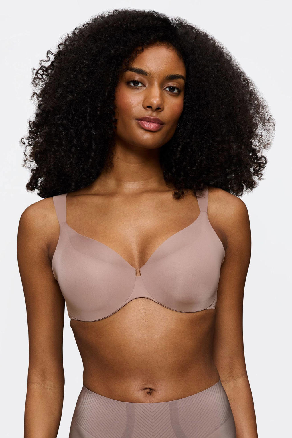 Triumph niet-voorgevormde minimizer Body Make-Up Illusion Curve lichtbruin