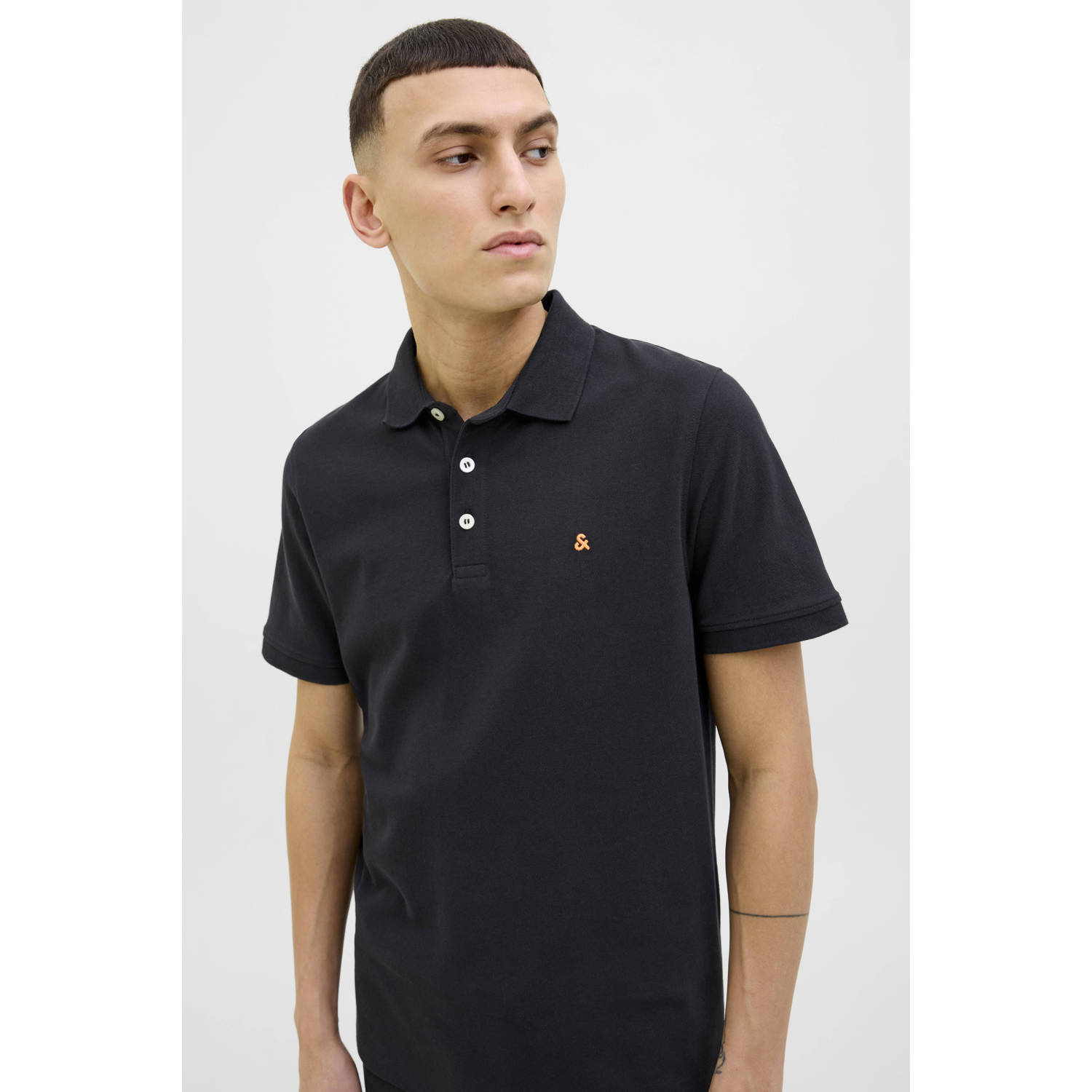 JACK & JONES ESSENTIALS slim fit polo JJEPAULOS zwart