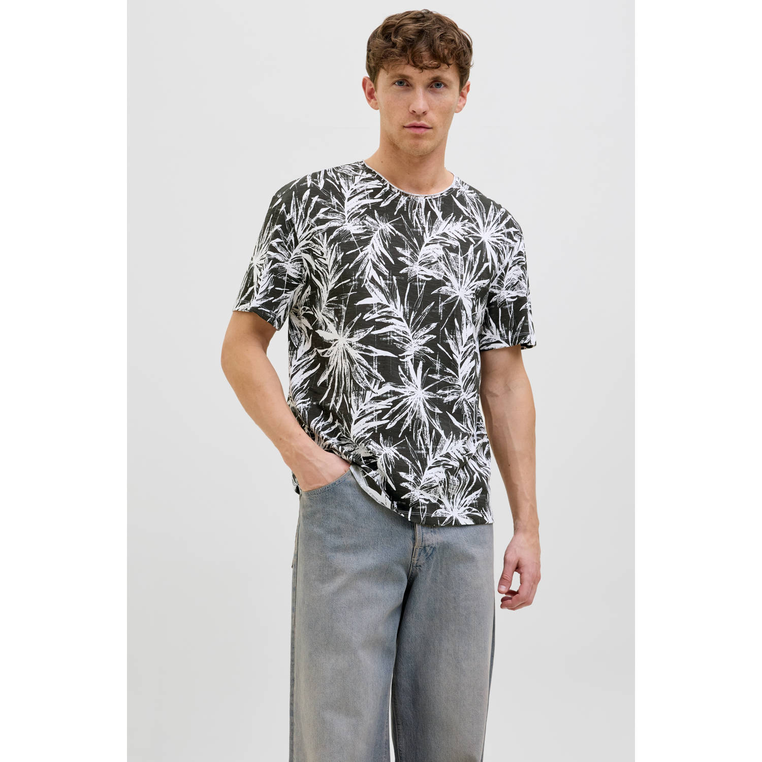 JACK & JONES ESSENTIALS T-shirt zwart