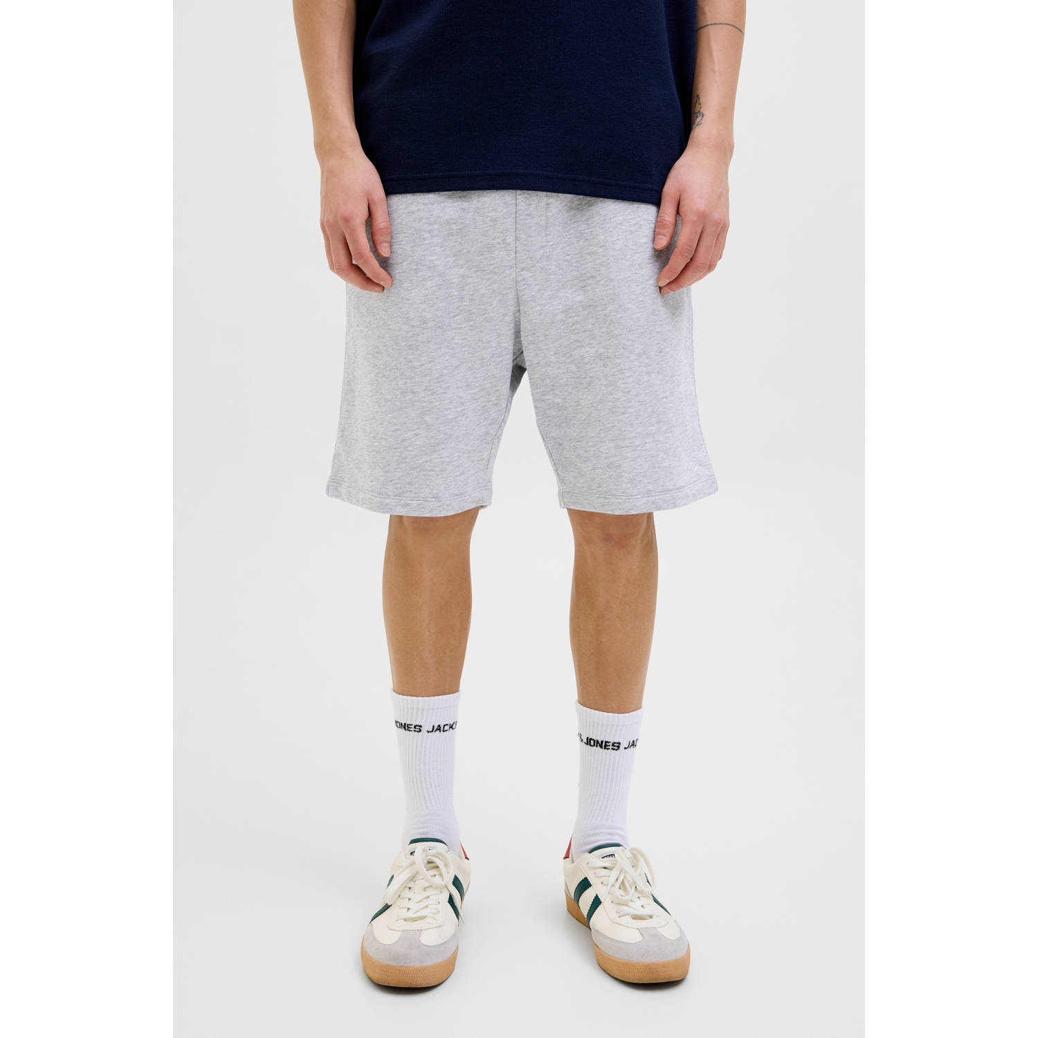 JACK & JONES PANTS STUDIO regular fit sweatshort JPSTGORDON lichtgrijs