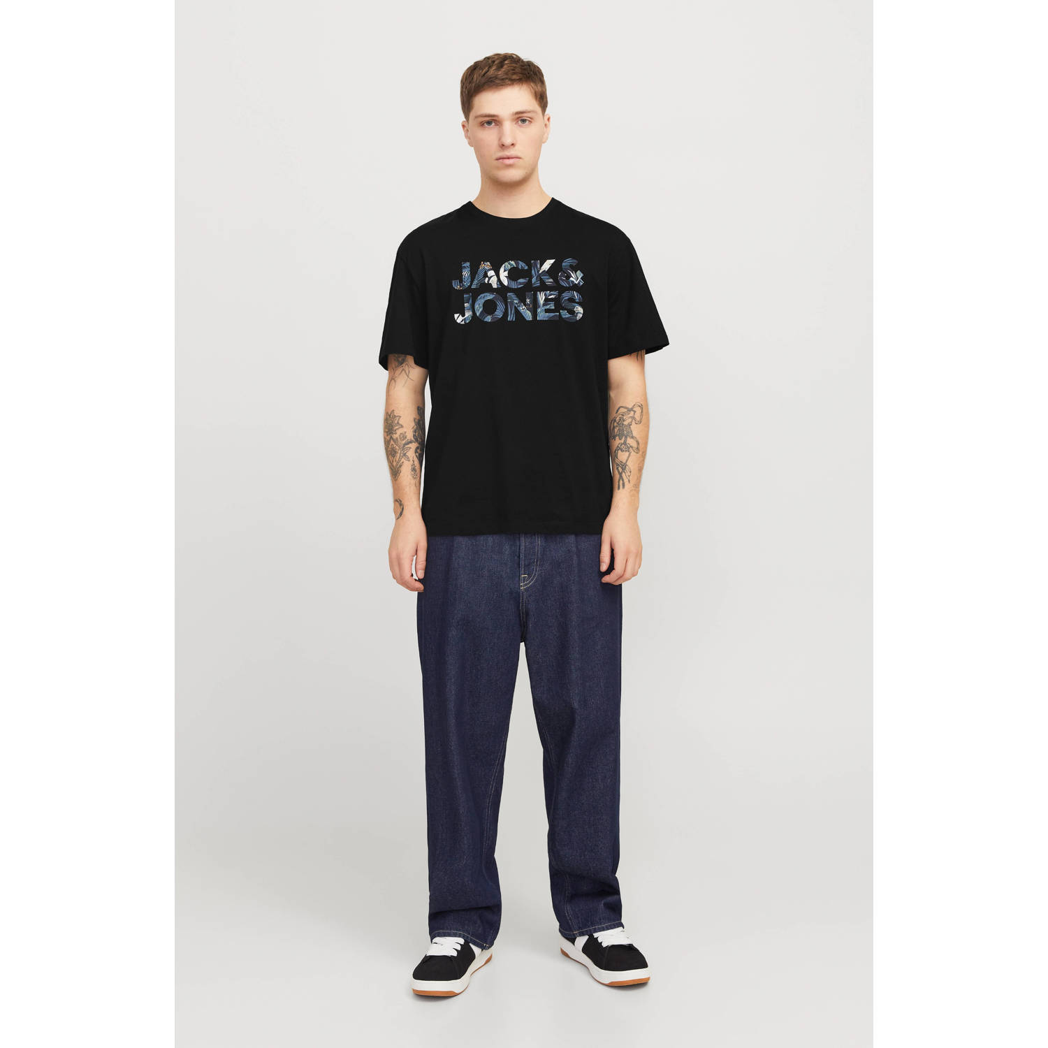 JACK & JONES ESSENTIALS T-shirt zwart