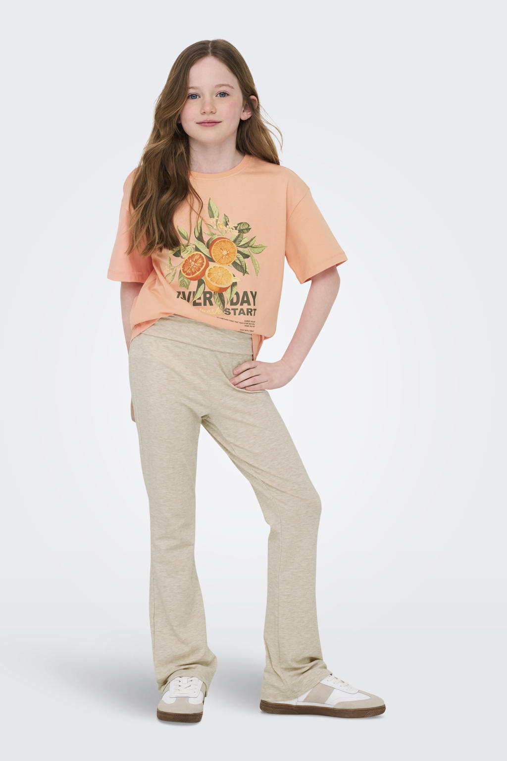 Zalmkleurige meisjes KIDS ONLY GIRL T-shirt van katoen met printopdruk, korte mouwen en ronde hals