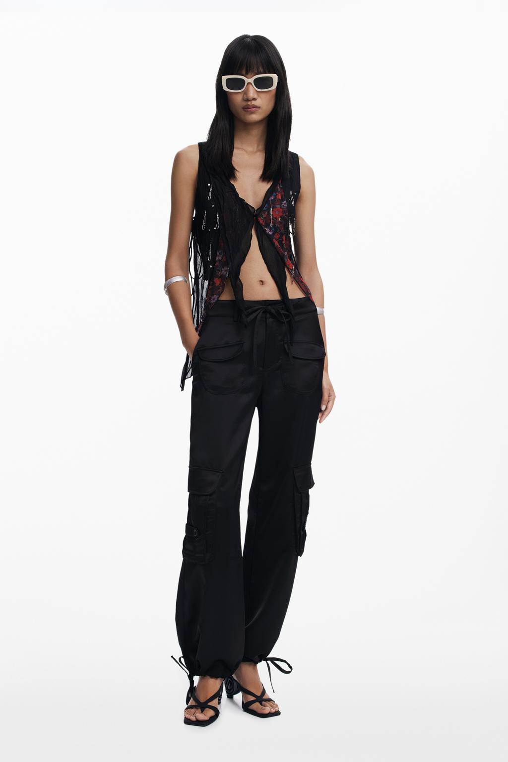 Zwarte dames Desigual straight regular waist cargobroek van polyester met vetersluiting en effen
