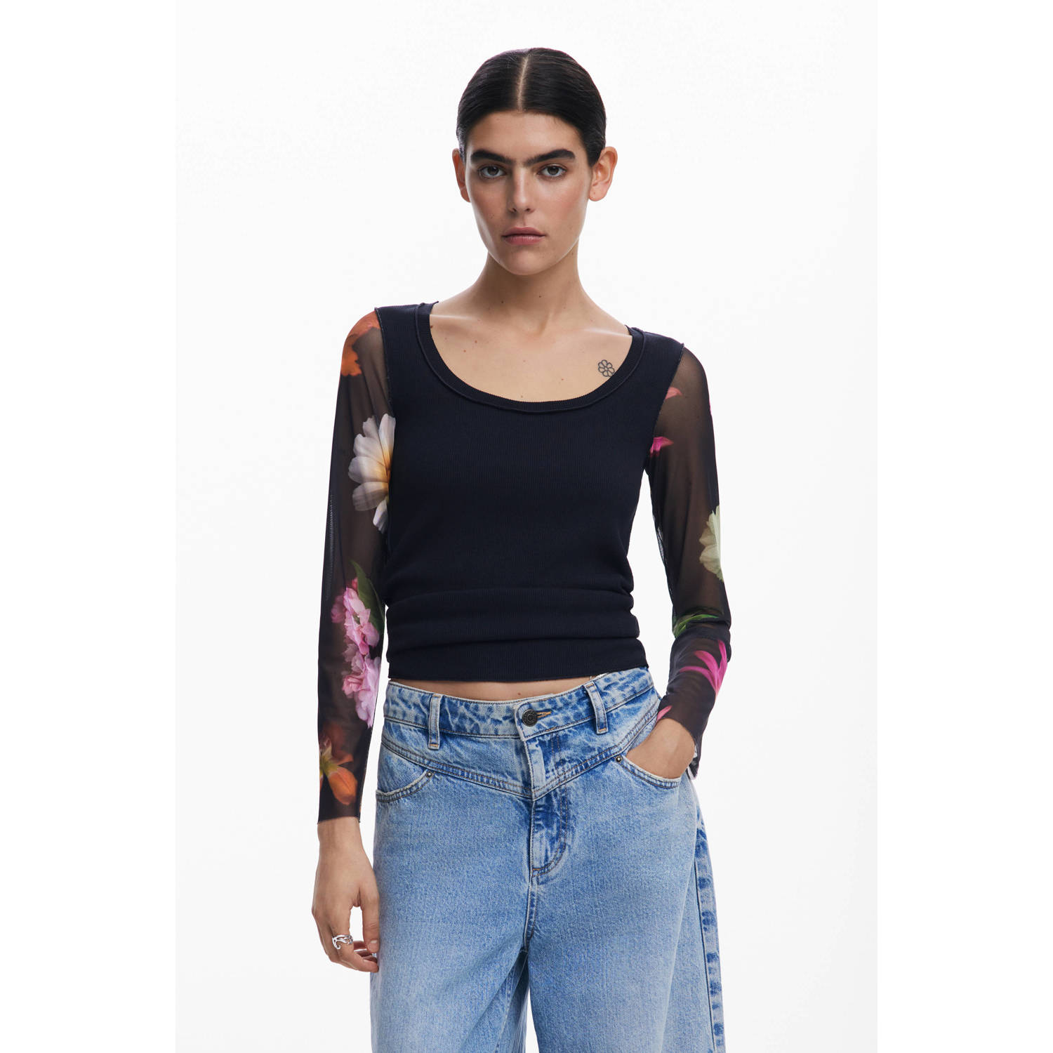 Desigual Casual Grafisch Bedrukt T-shirt Vrouwen Lente Zomer Black Dames