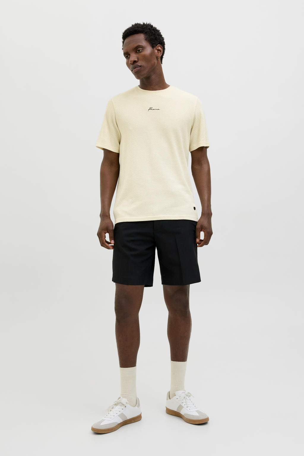 Antiek cremewit heren JACK & JONES PREMIUM T-shirt van katoen met effen, korte mouwen, ronde hals en borduursels
