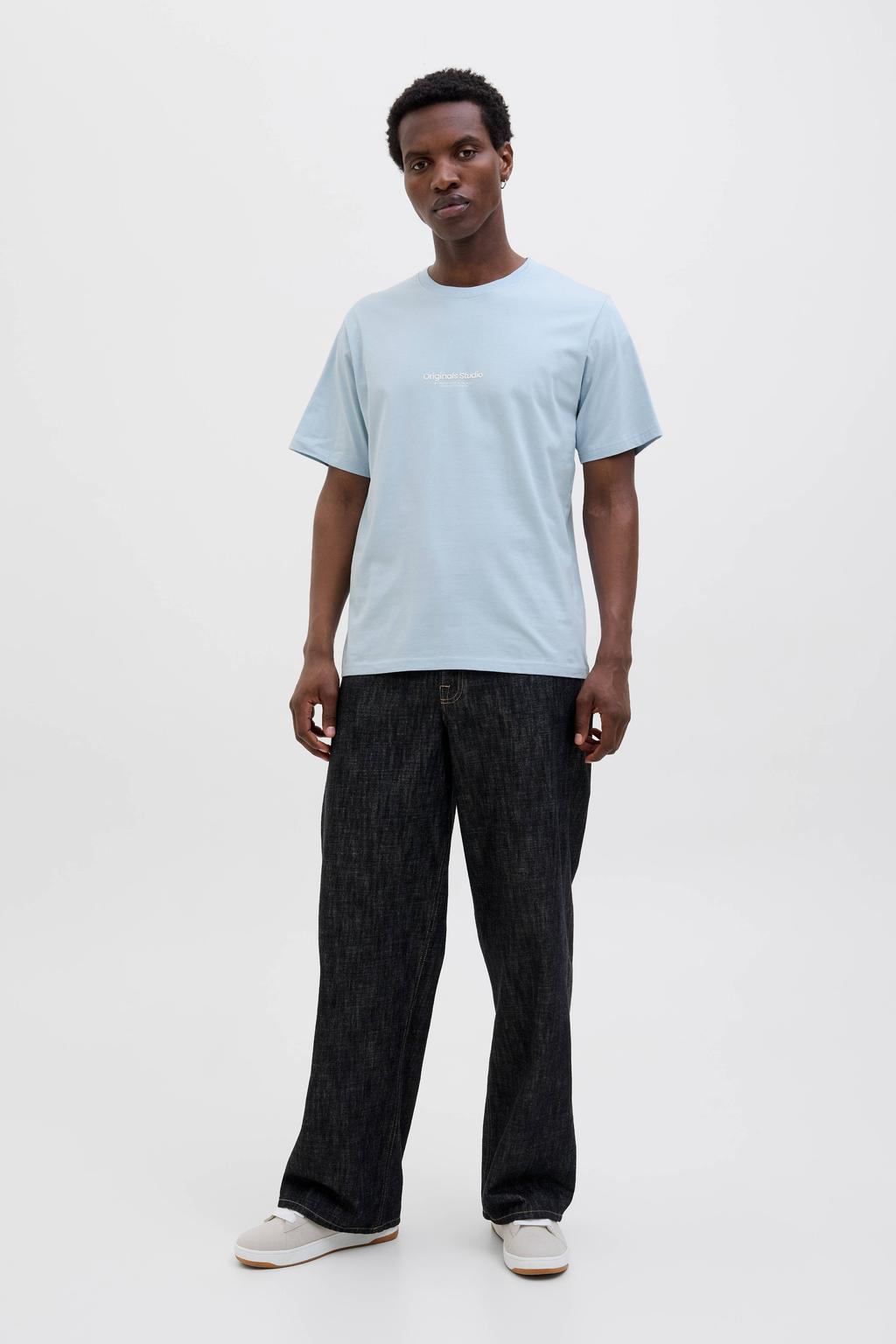 Lichtblauwe heren JACK & JONES ORIGINALS T-shirt van katoen met printopdruk, korte mouwen en ronde hals