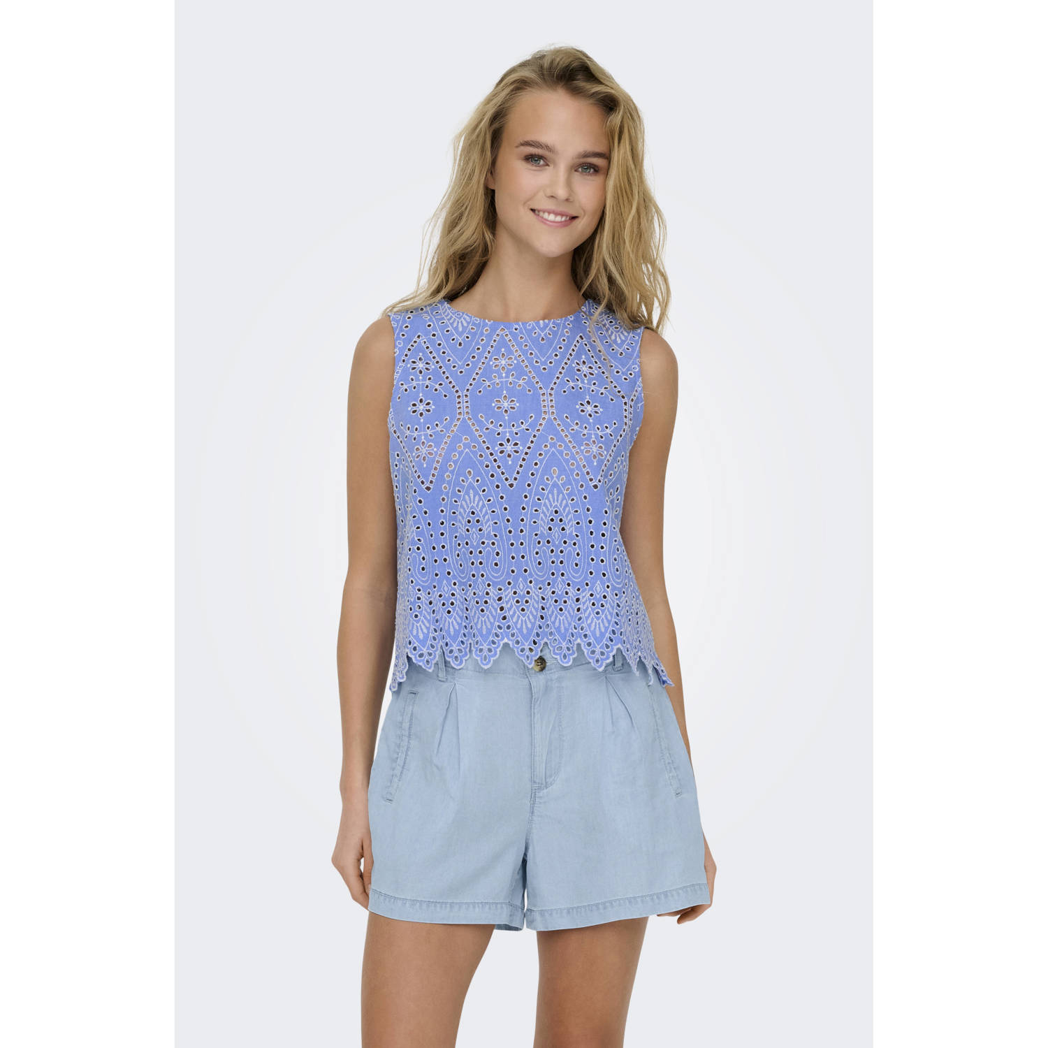 ONLY mouwloze top blauw broderie