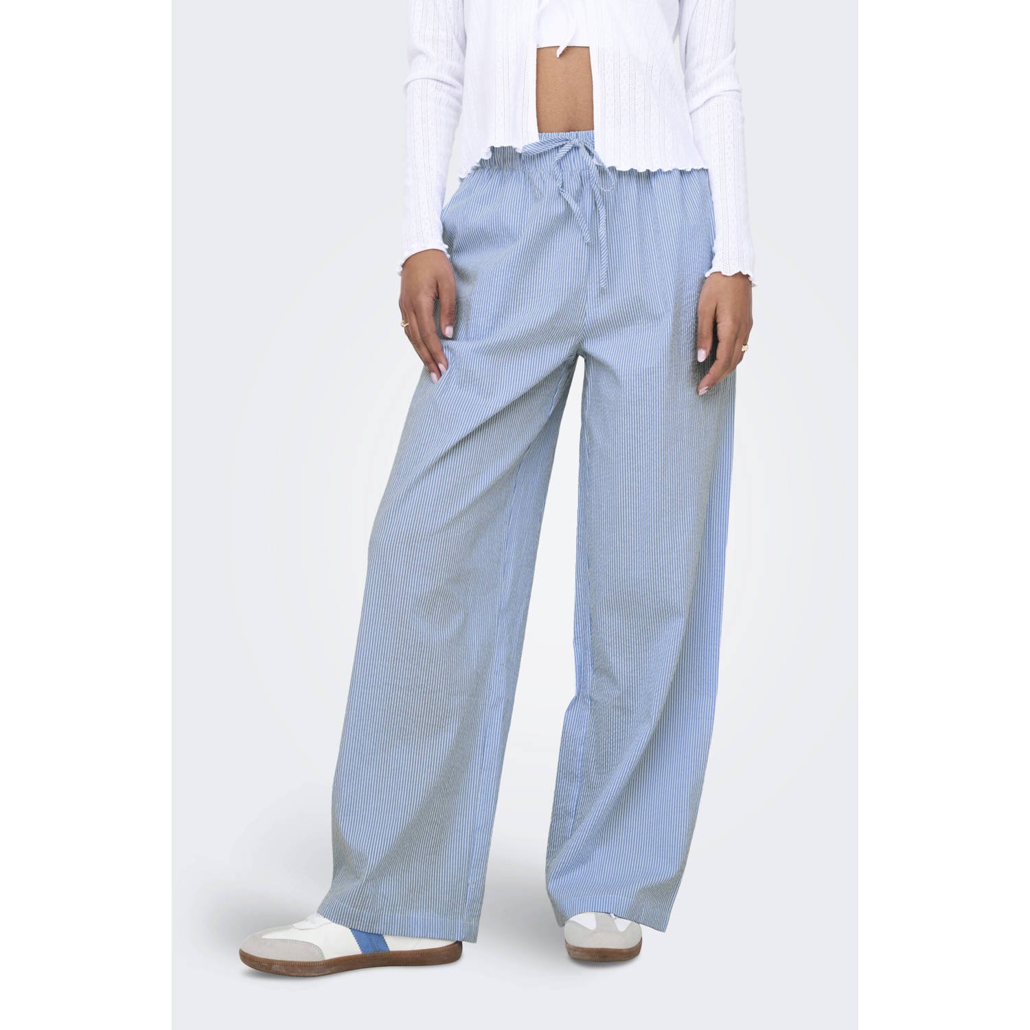 Only Regular fit wijde broek met all-over motief model 'AUGUSTA'