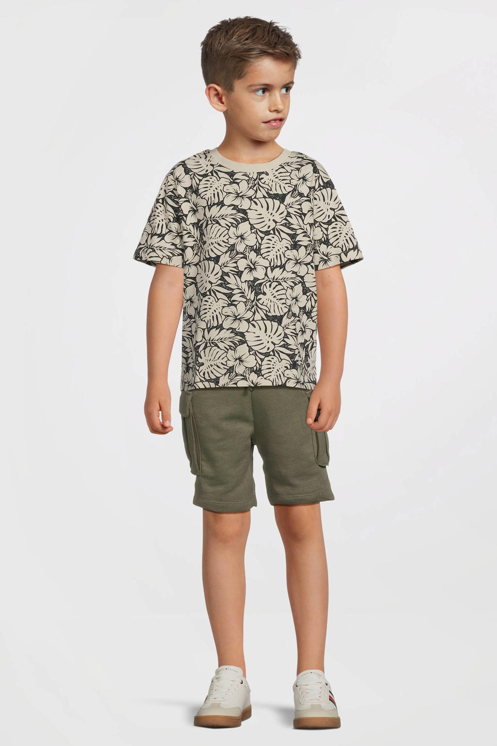 Lichtbruine jongens NAME IT KIDS sweatshort van katoen met regular fit, elastische tailleband met koord en effen