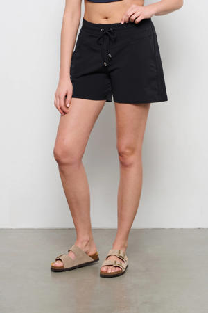 straight regular waist casual short zwart