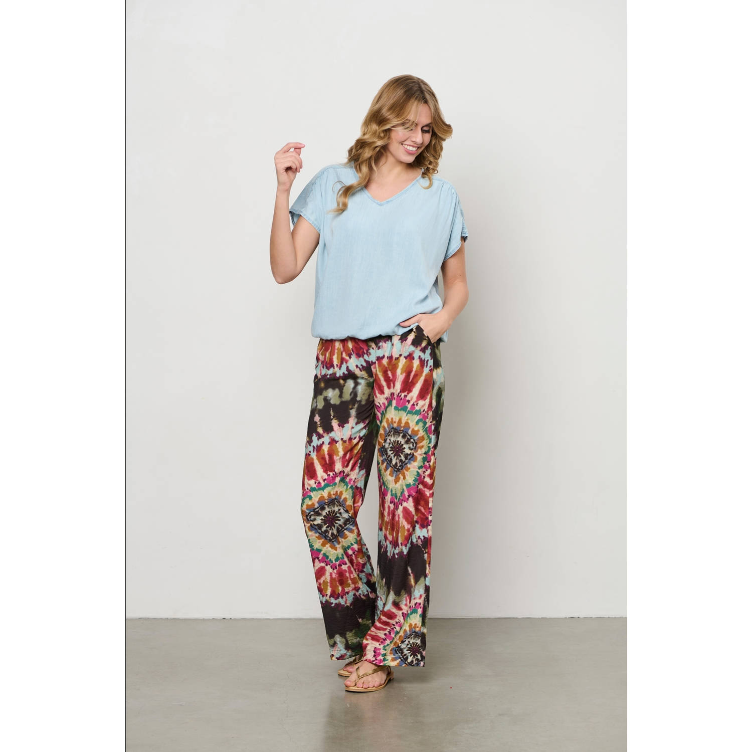 &Co Woman top lichtblauw