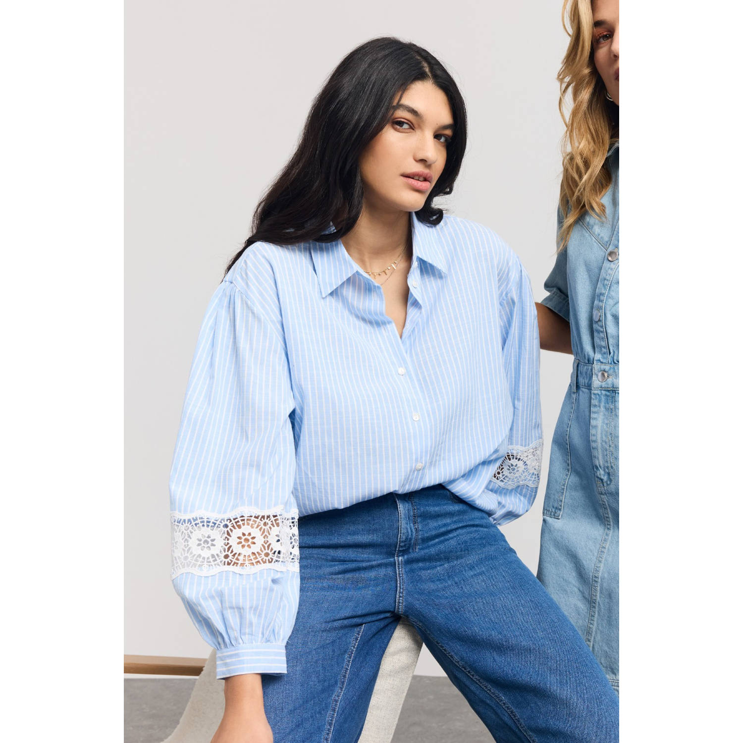 LOLALIZA blouse lichtblauw