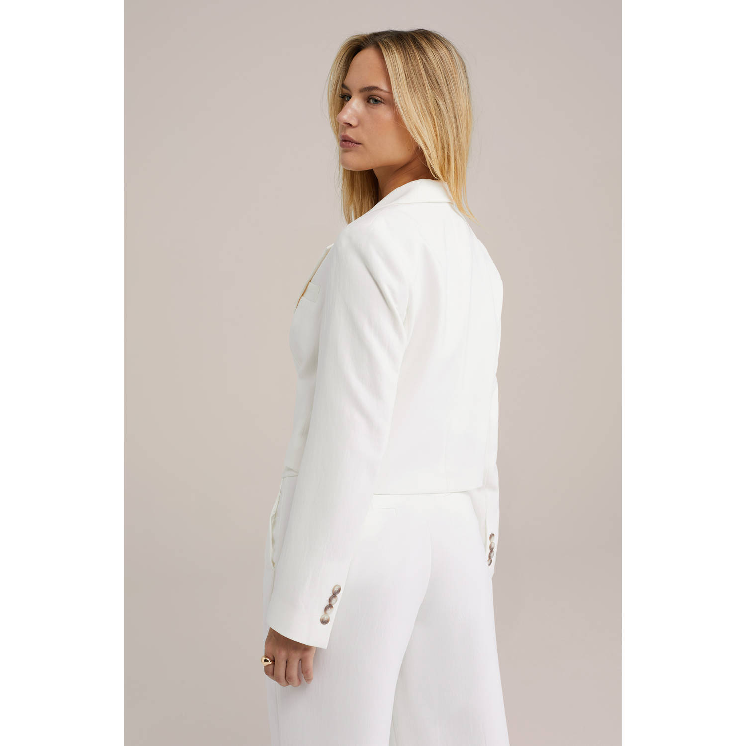 WE Fashion cropped blazer wit