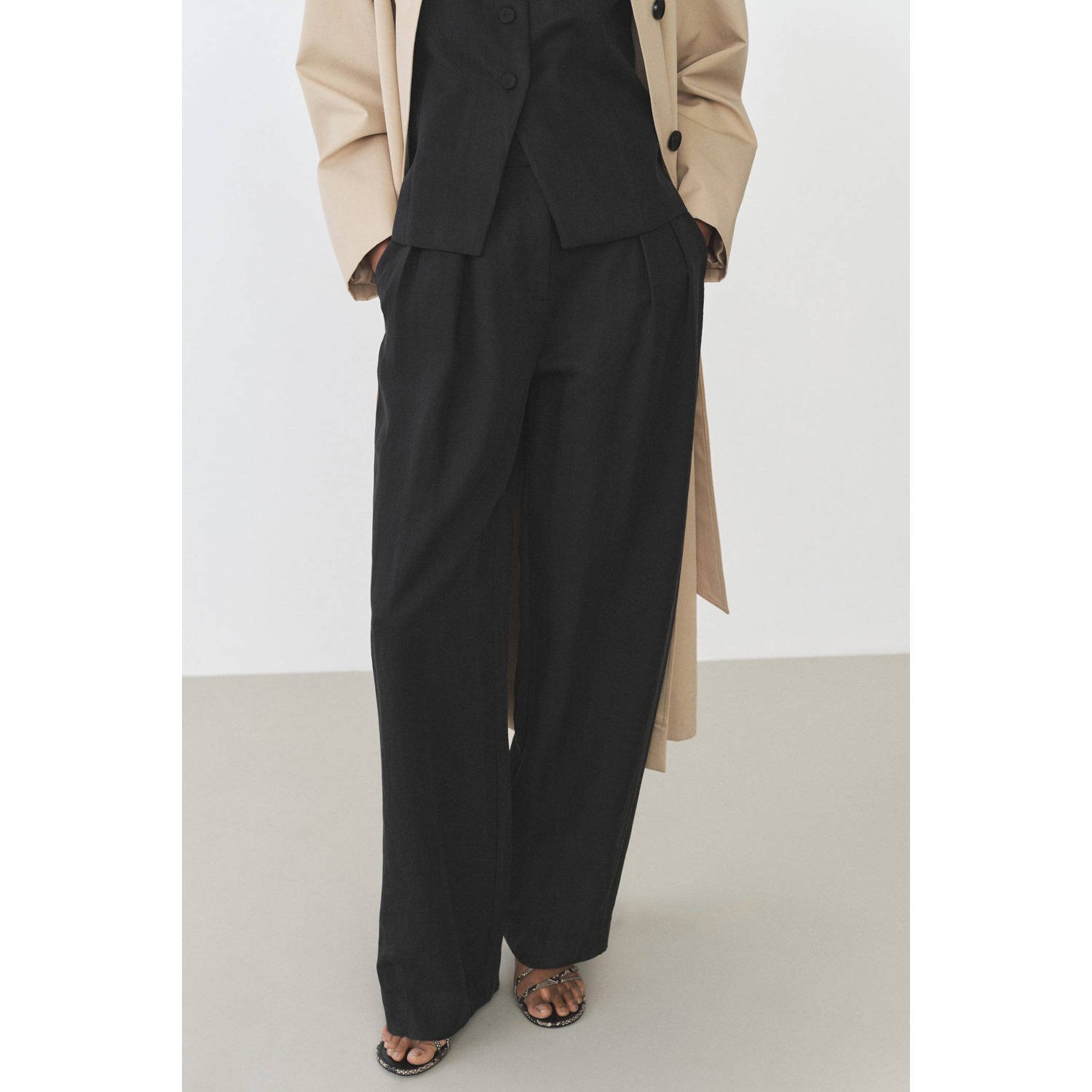 Mango wide leg high waist pantalon zwart