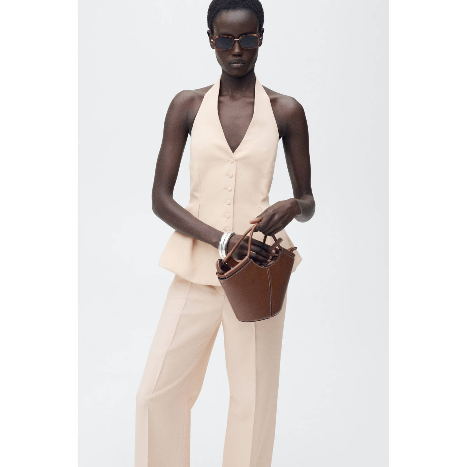 Mango wide leg regular waist pantalon lichtroze