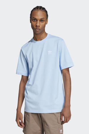 T-shirt lichtblauw