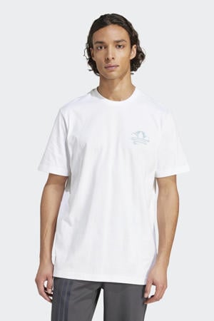 T-shirt wit