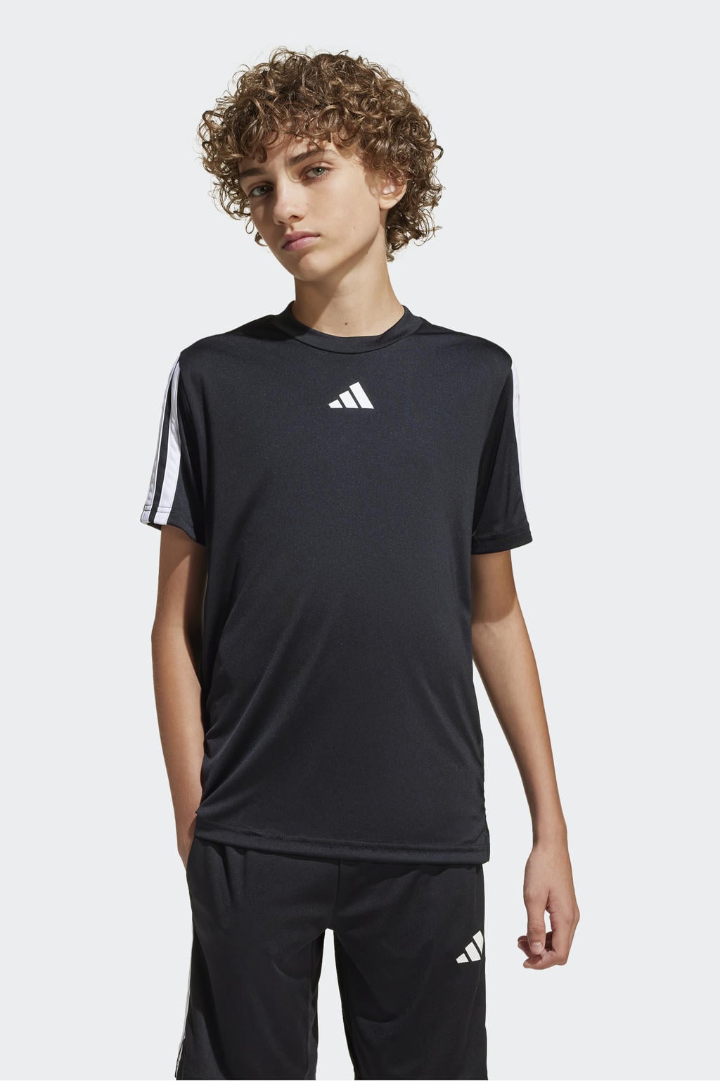 Zwart en witte jongens adidas Sportswear sportshirt van polyester met korte mouwen en ronde hals