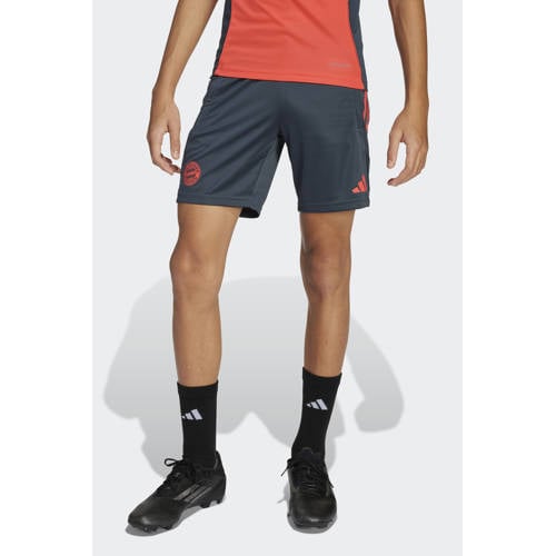 adidas Performance Junior FC Bayern München voetbalshort Training afbeelding