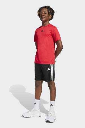   T-shirt + short rood/zwart
