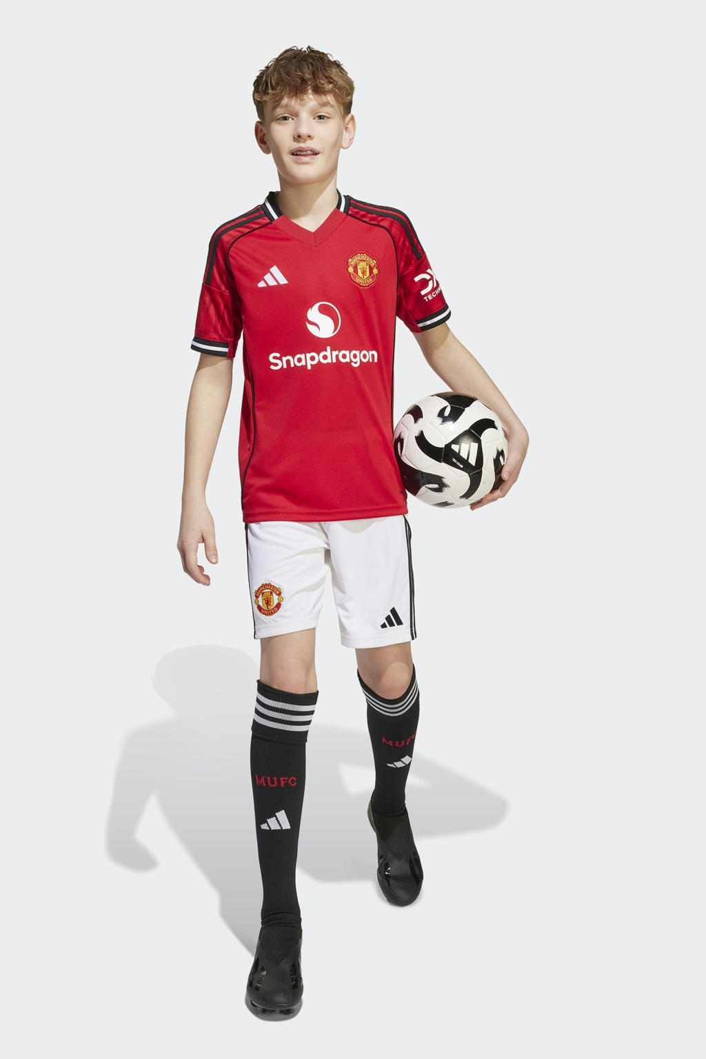 Witte jongens en meisjes adidas Performance Junior Manchester United voetbalshort Thuis van polyester met regular fit en elastische tailleband