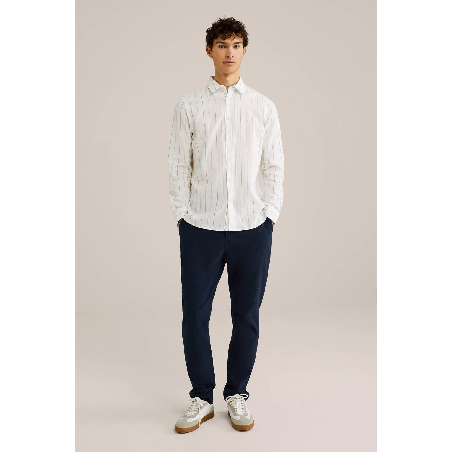 WE Fashion tapered pantalon donkerblauw