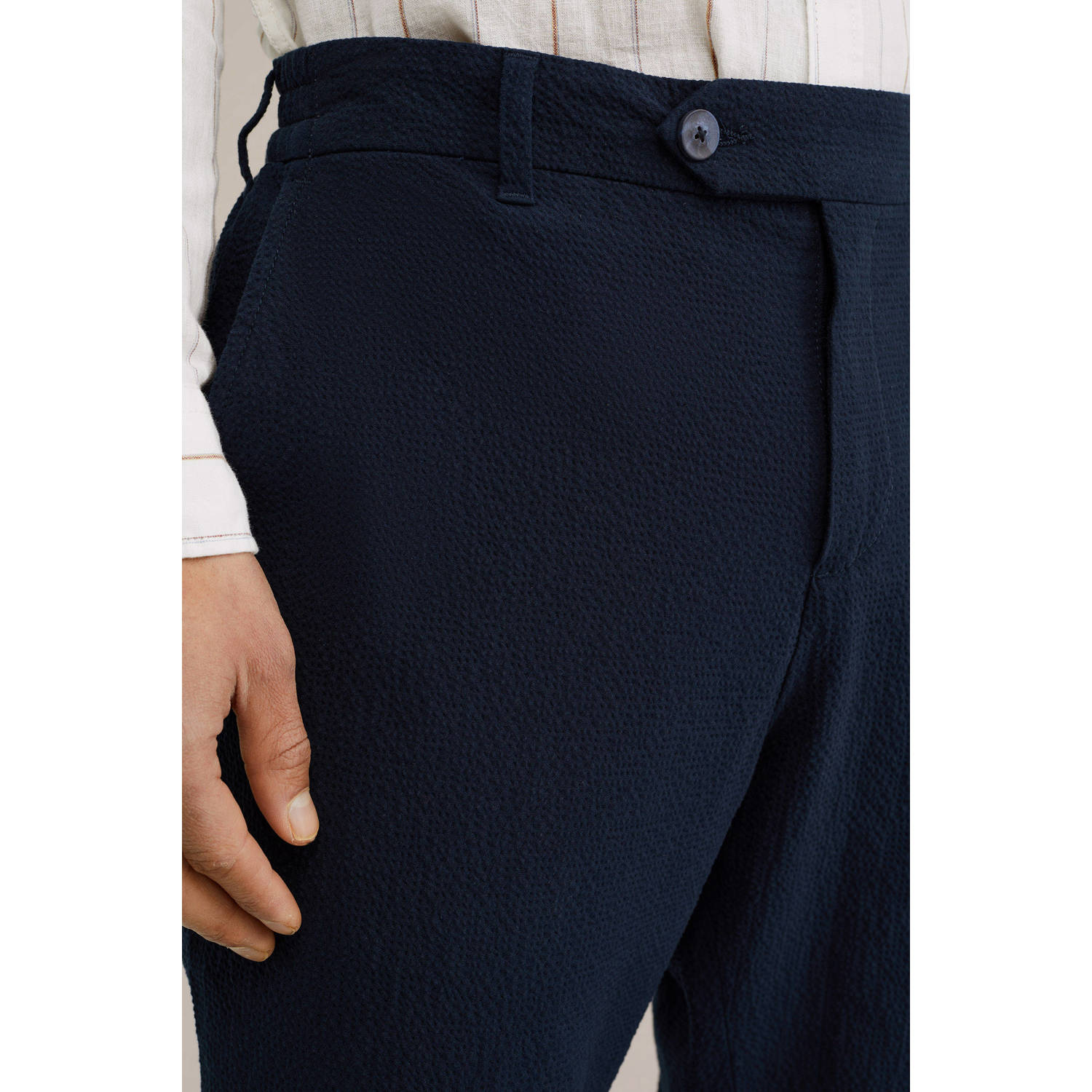 WE Fashion tapered pantalon donkerblauw