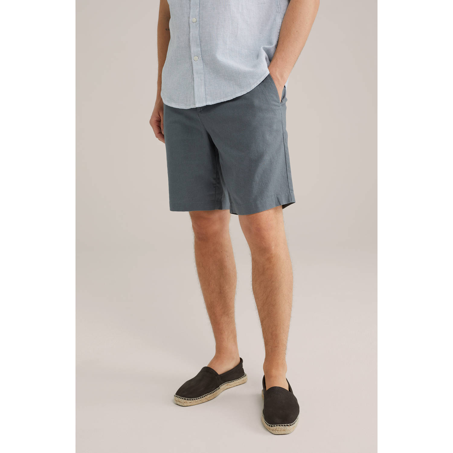 WE Fashion linnen relaxed chino short grijsgroen