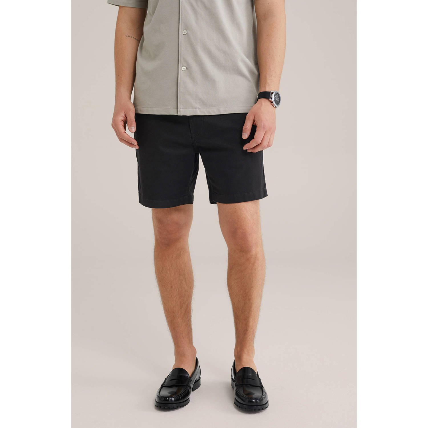 WE Fashion relaxed chino short zwart