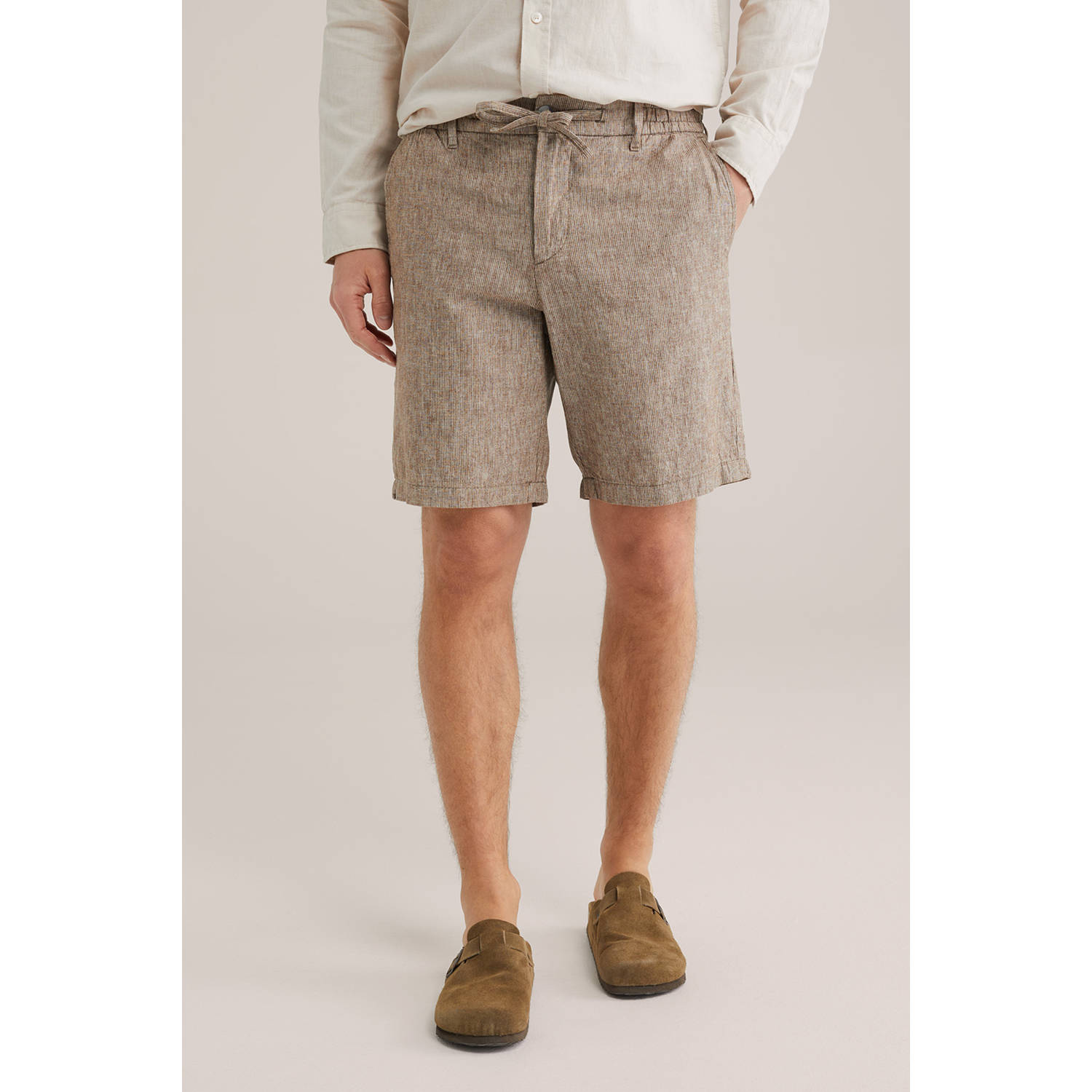 WE Fashion linnen relaxed casual short lichtbruin