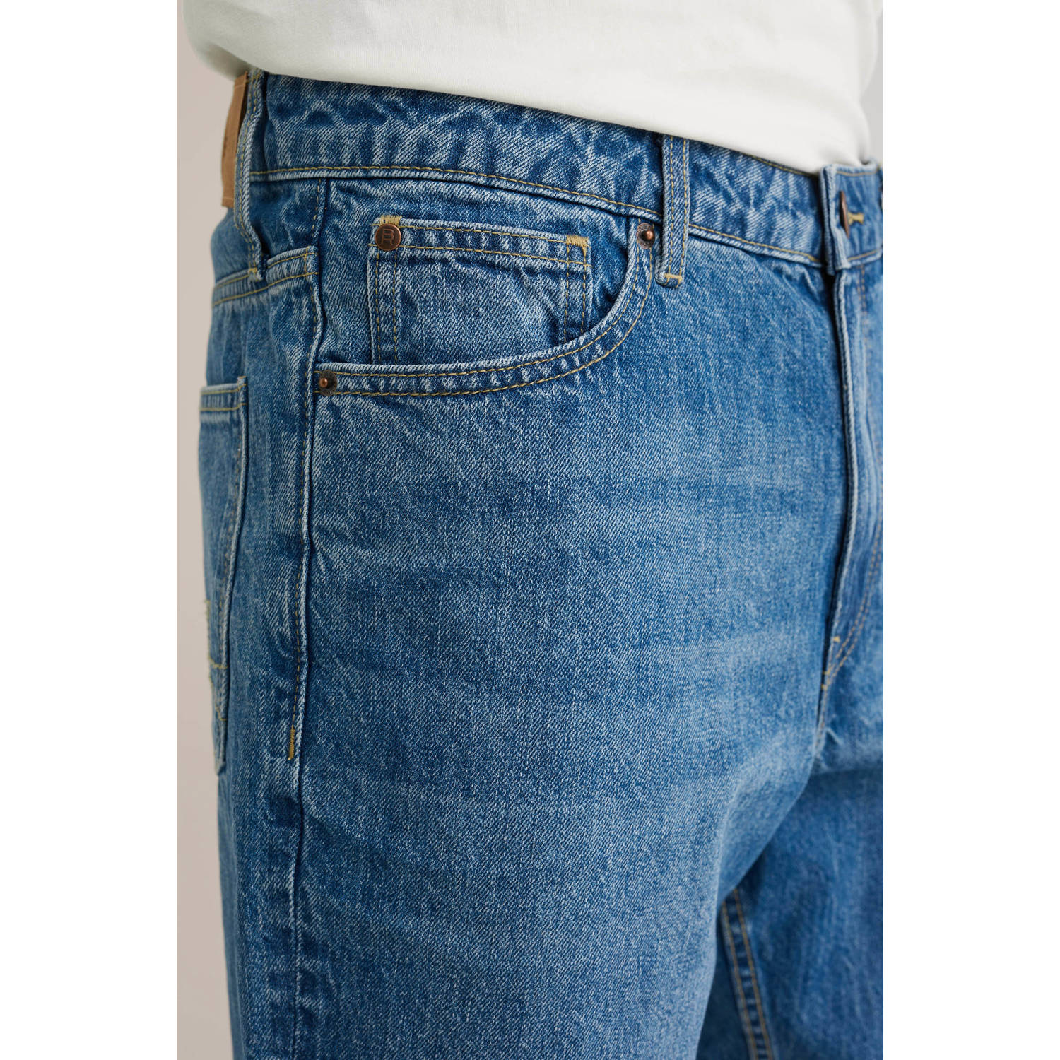 WE Fashion Blue Ridge denim loose denim short medium blue denim
