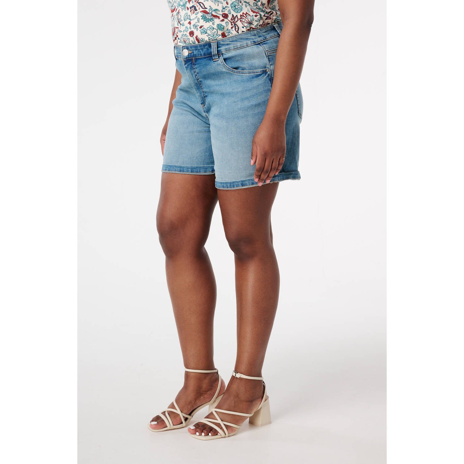 MS Mode straight regular waist denim short medium blue denim