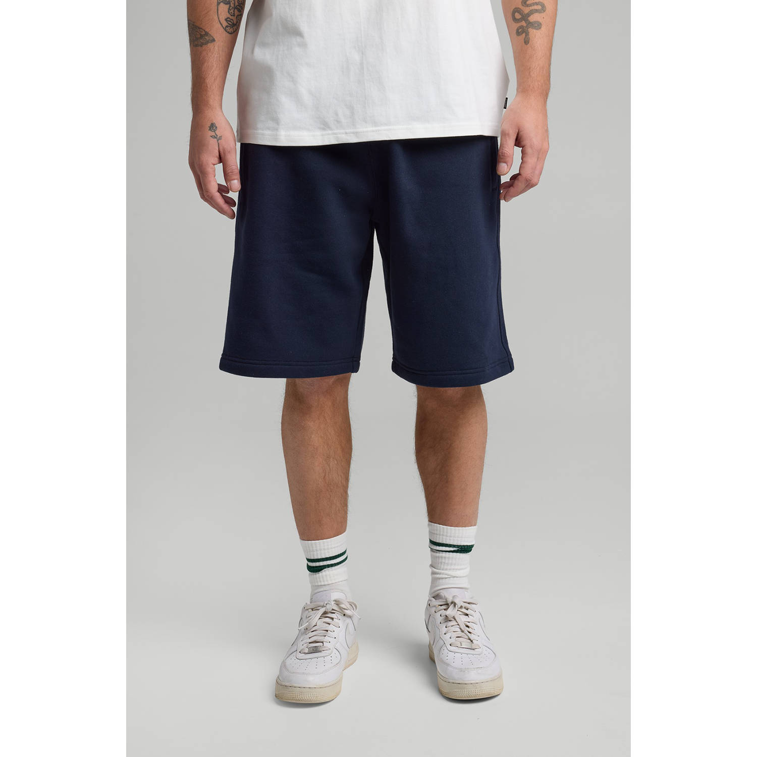 America Today relaxed sweatshort blauw