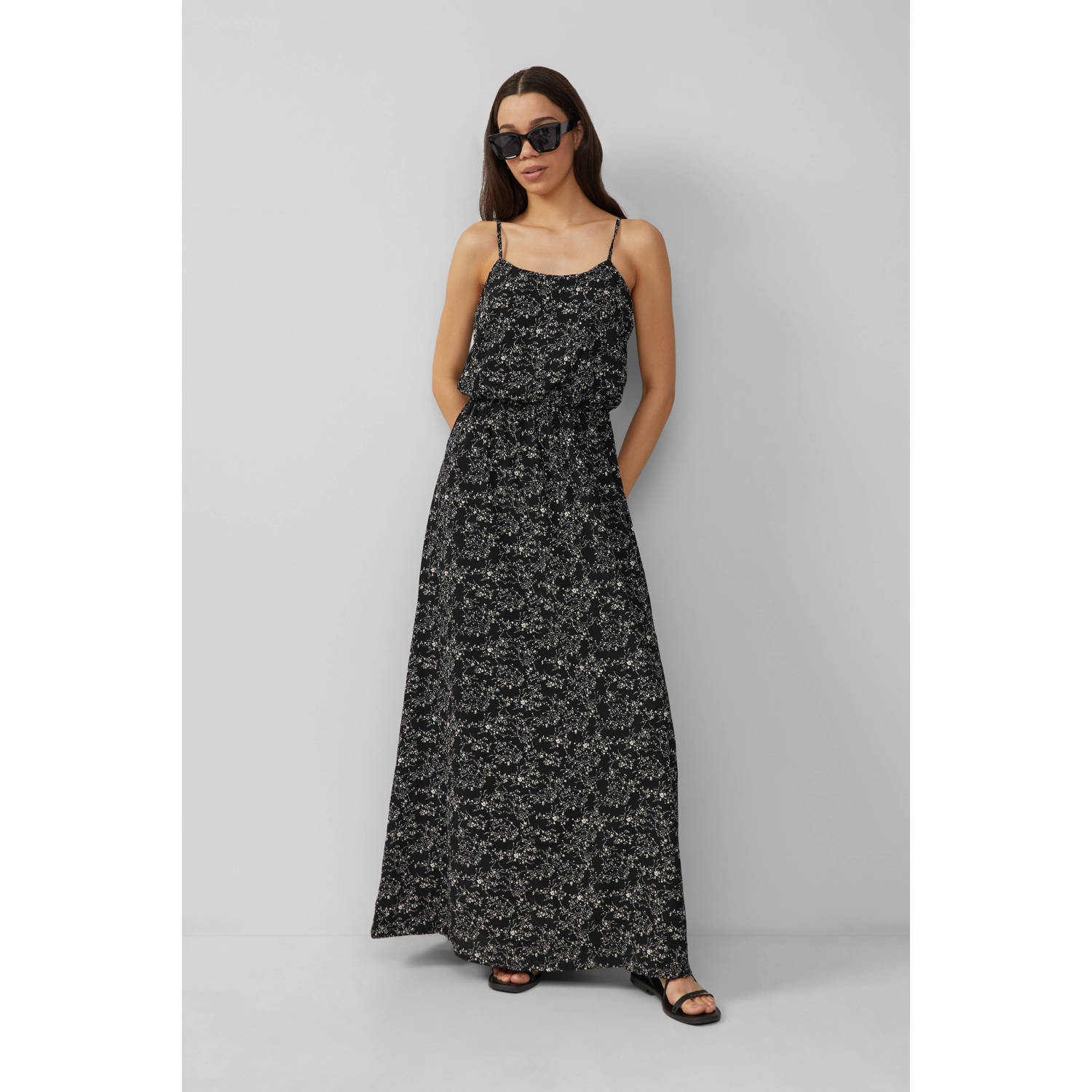 Q S designed by Zomerjurk met spaghettibandjes
