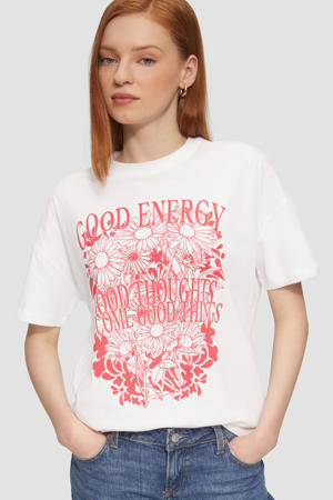 T-shirt wit