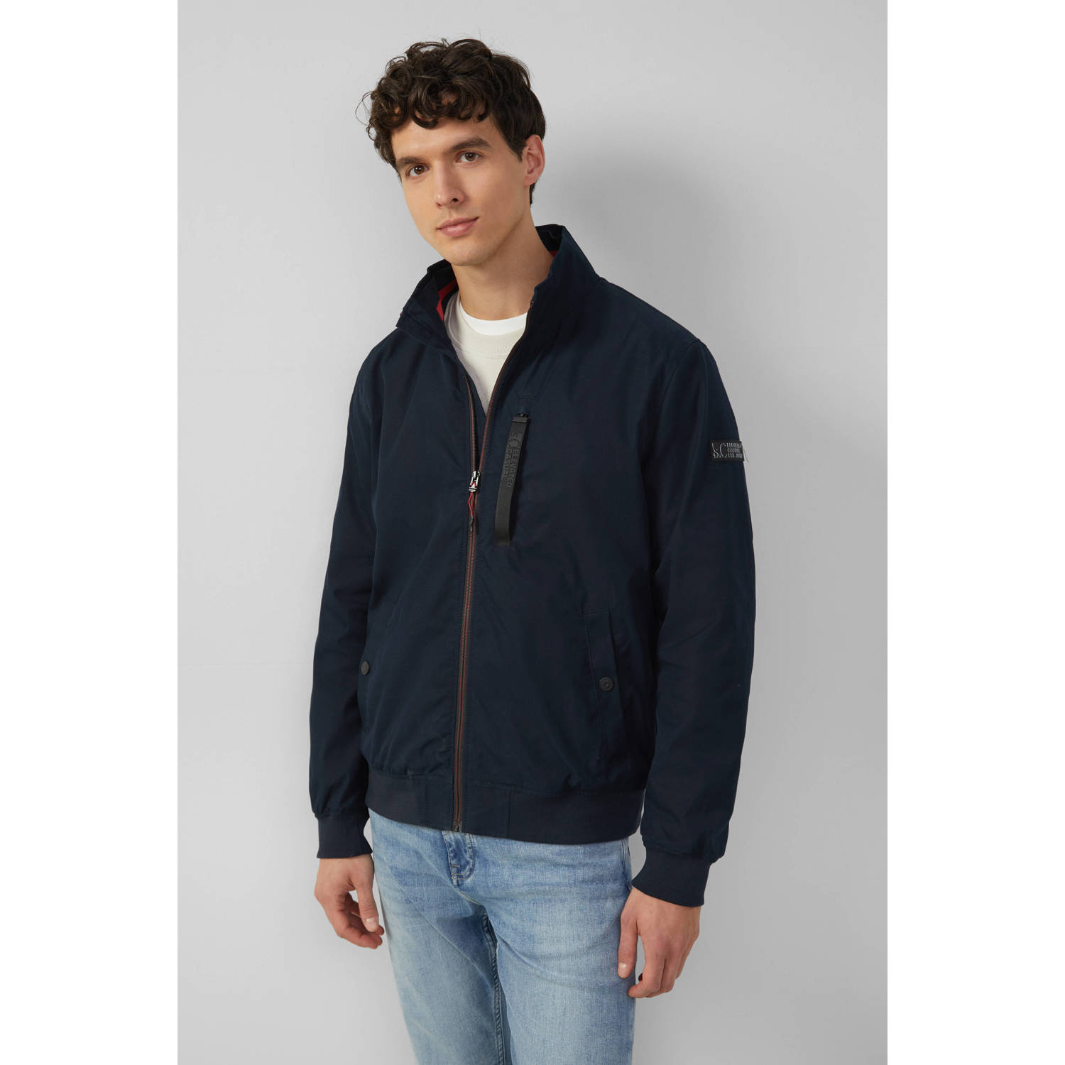 S.Oliver RED LABEL Regular fit outdoorjack met opstaande kraag en contrasterende details
