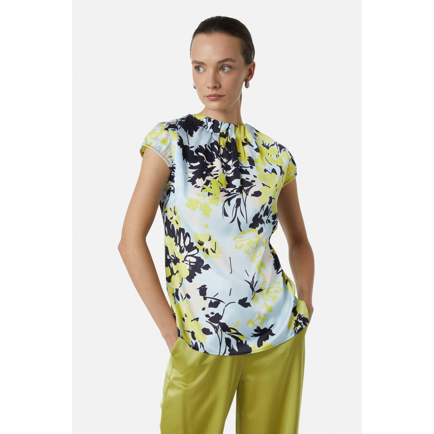 Comma Slim fit blouseshirt met druppelvormige hals