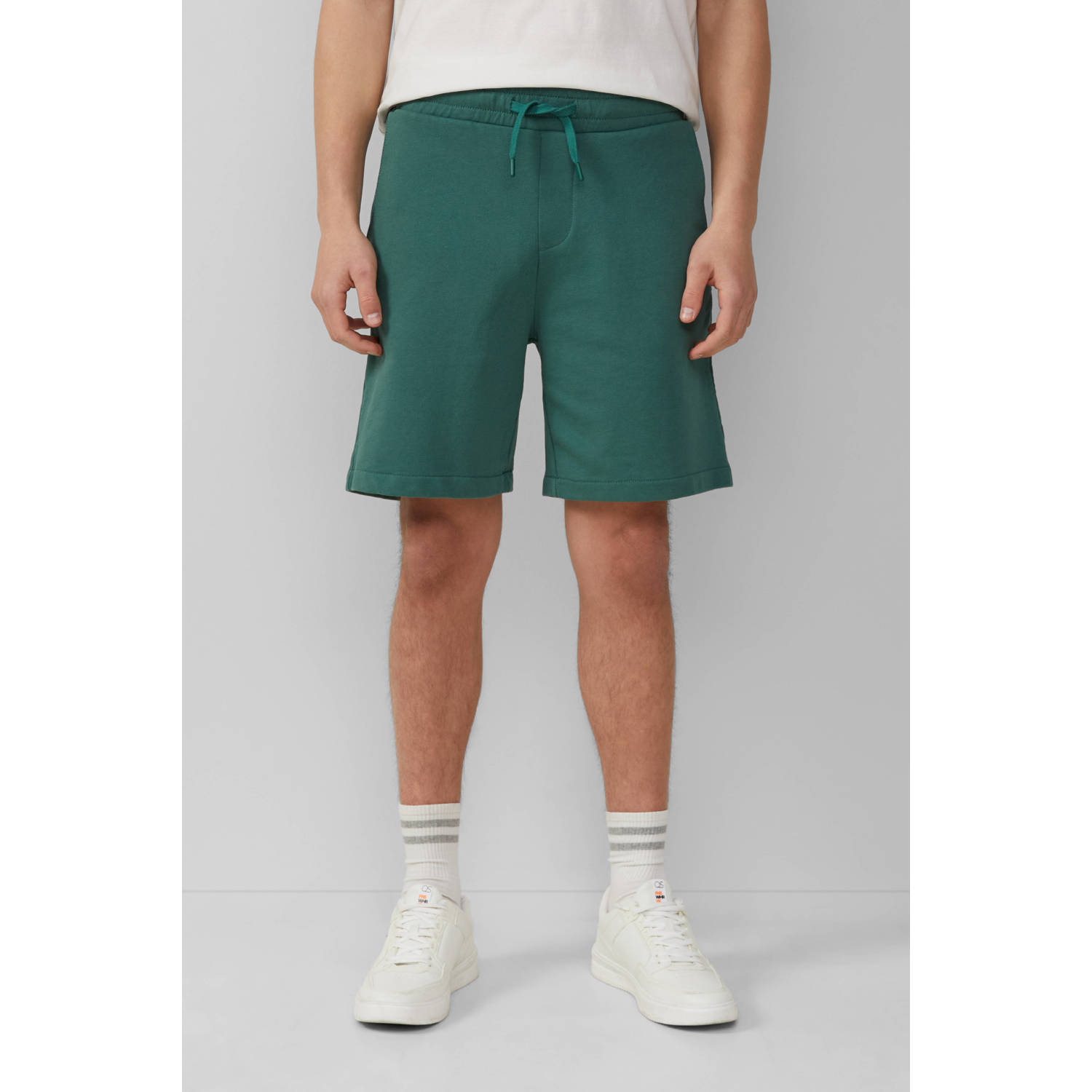Q S by s.Oliver regular sweatshort groen