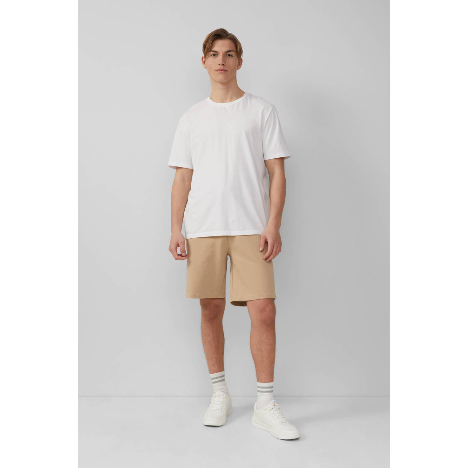 Q S by s.Oliver regular sweatshort beige