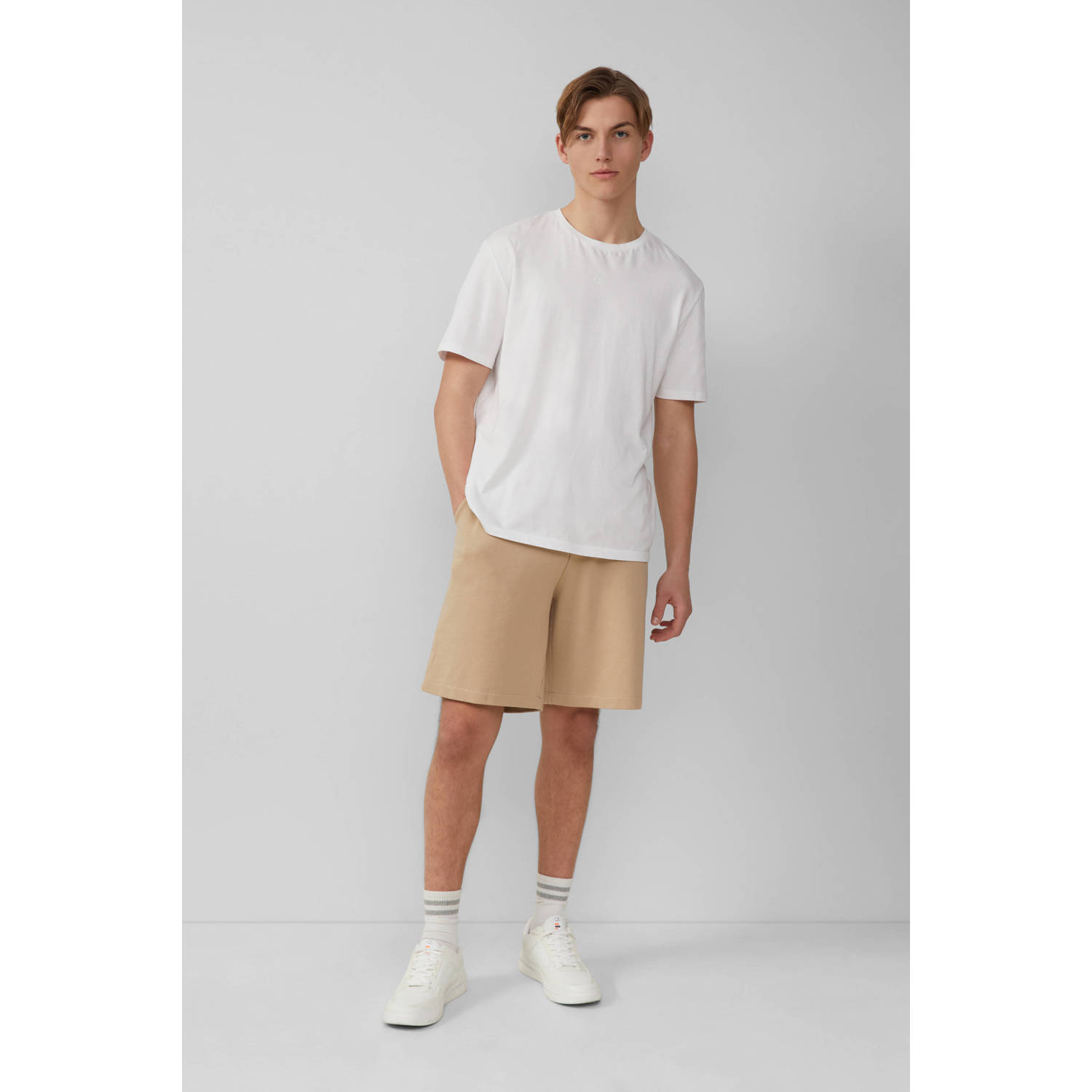 Q S by s.Oliver regular sweatshort beige